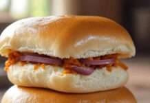 Masala Pav Recipe: The Spicy, Buttery Street Food I Crave at 2AM